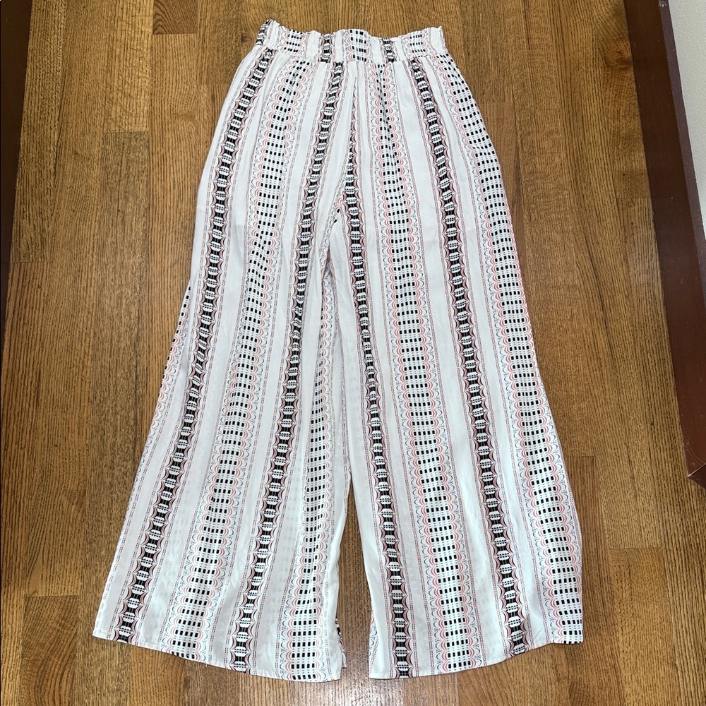 Elegant White and Black Patterned Wide Leg Pants